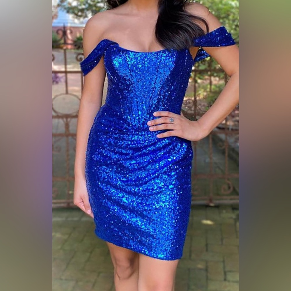 Unworn (only tried on) blue sequin dress